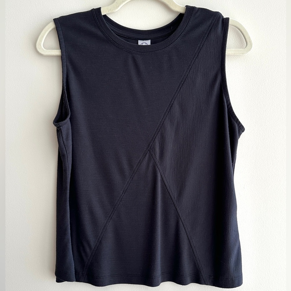 te verde Grey Ribbed Envelope Back Activewear Tank Top, Size Medium